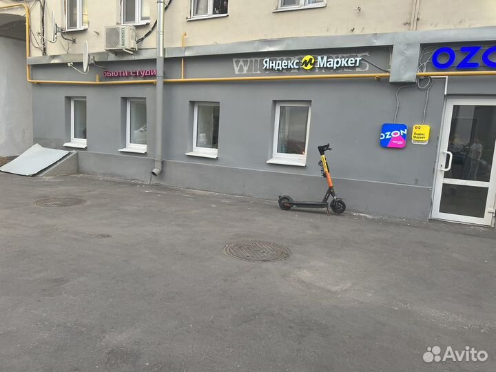 Маникюр с покрытием гель-лаком 890