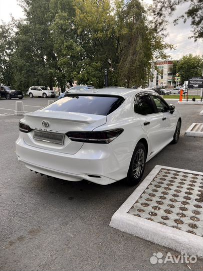 Toyota Camry 2.5 AT, 2019, 135 000 км