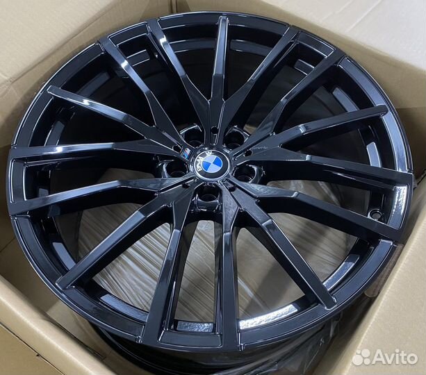 Новые диски R21 G05 G05 M-Compitition