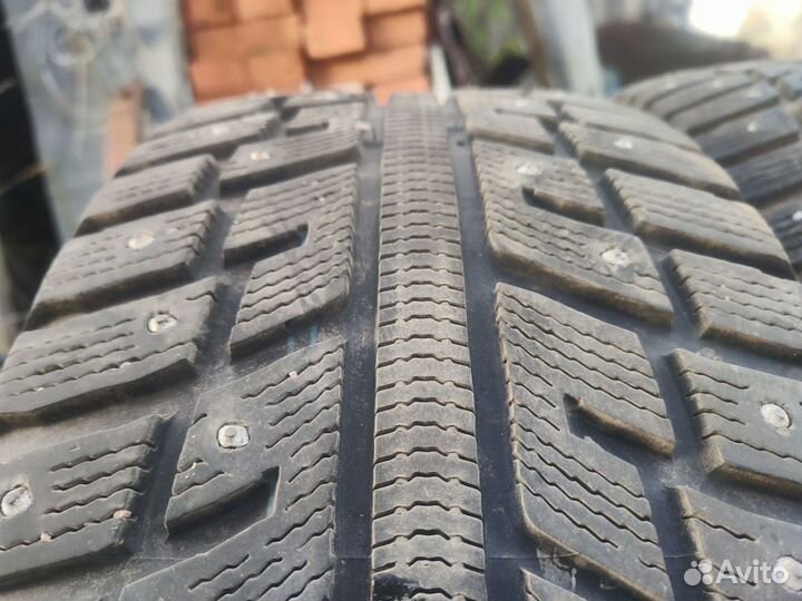 Kumho I'Zen KW22 225/45 R17 94T