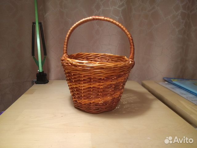 Корзина плетеная