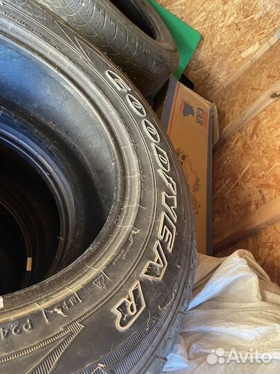 Goodyear 4x4 UG Ice Navi 245/75 R17 110