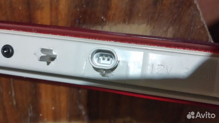 Доп. стоп сигнал chevrolet, cadillac 25779085