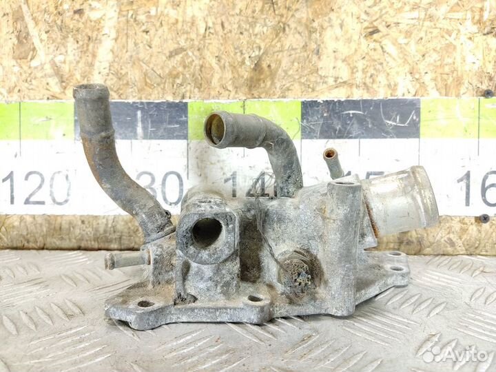 Фланец системы охлаждения Nissan Tiida c11