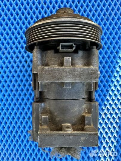 Компрессор кондиционера Ford Mondeo 2