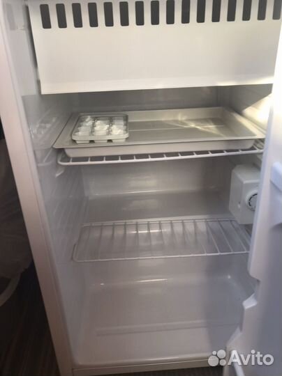 Холодильник бу маленький