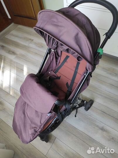 Коляска Sweet Baby