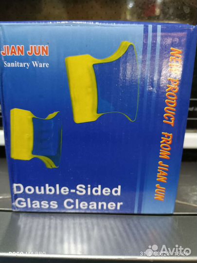 Магнитная щетка для мытья окон