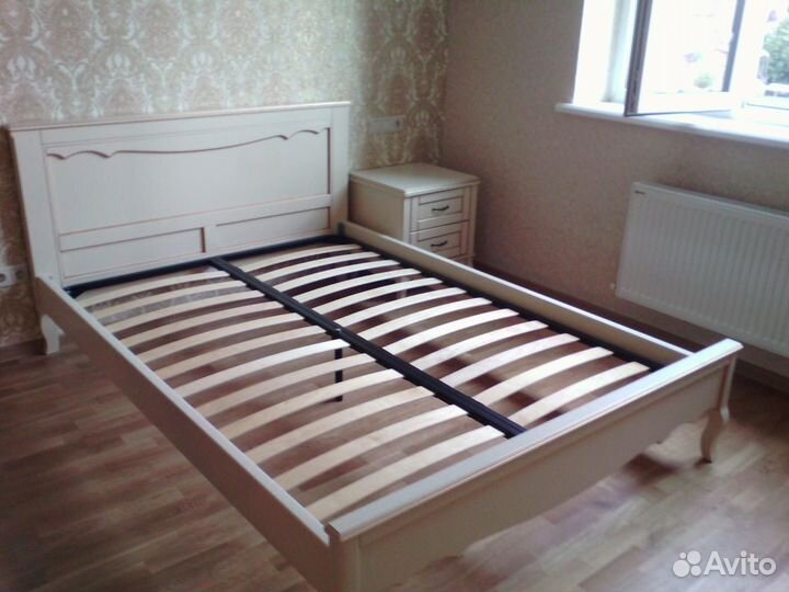 Кровать двуспальная 160*200 из массива бука