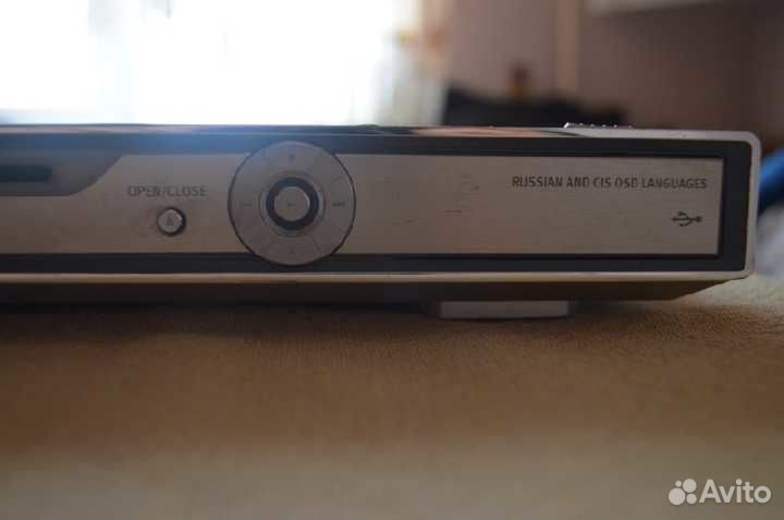 DVD USB плеер BBK DV727SI c Караоке
