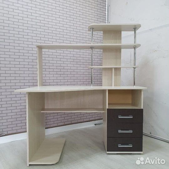 Компьютерный стол Форест7