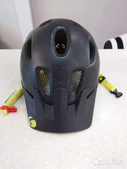 Велошлем взрослый