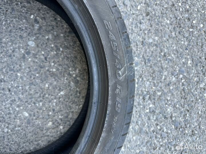Pirelli P Zero 245/40 R19 98Y