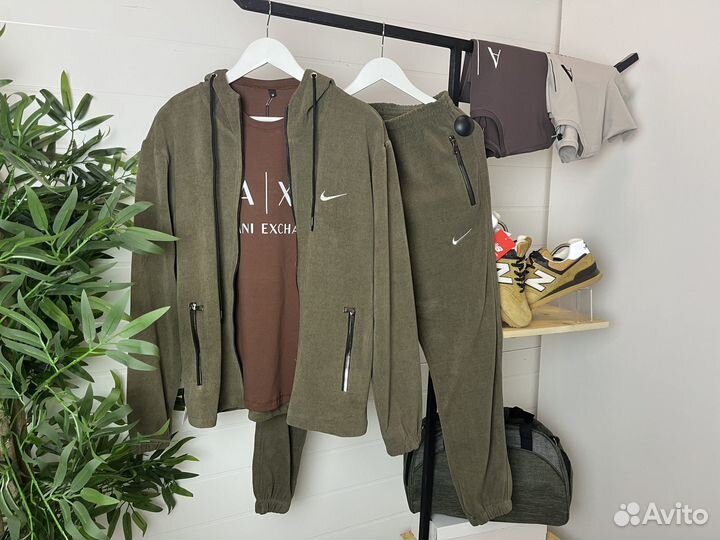 Спортивный костюм Nike S, M, L хаки