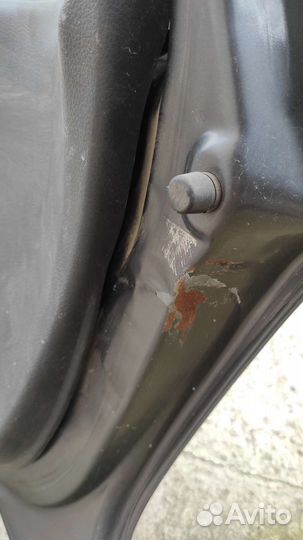 Крышка багажника Suzuki sx4