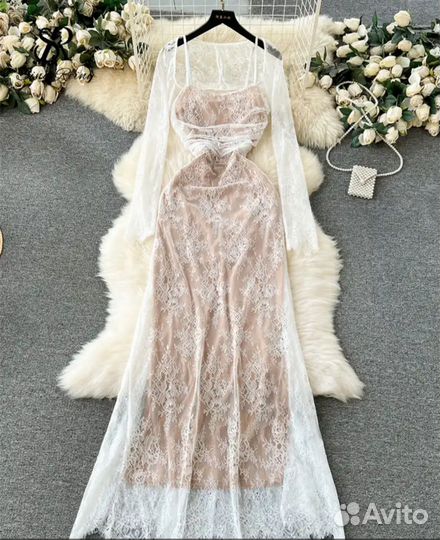 Свадебное/вечернее платье гипюр