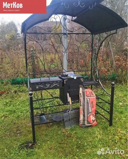 Кованые мангалы с крышей