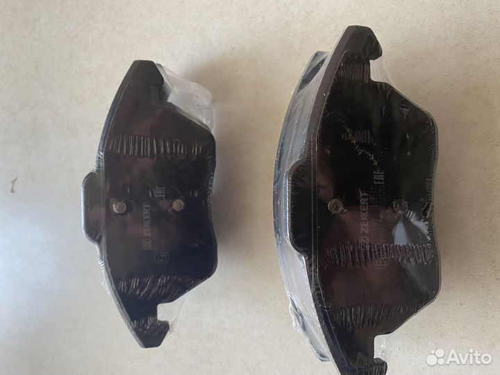 Колодки тормозные WW Passad CC,Audi A3 и др.авто