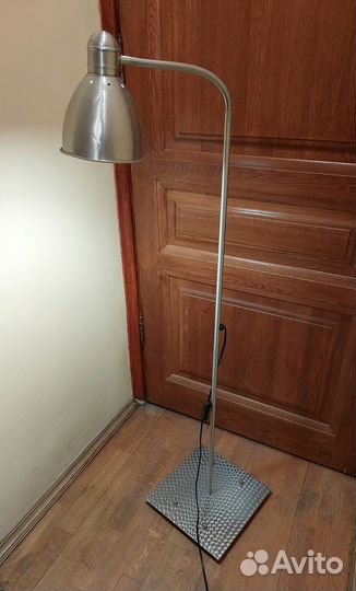 Торшер Лерста от IKEA, Хром, 1,31 м