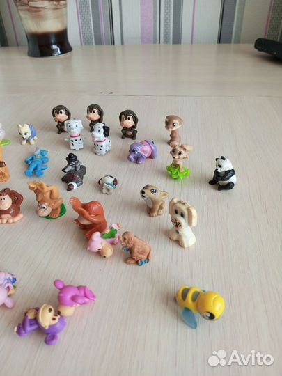 Игрушки из киндера пакетом