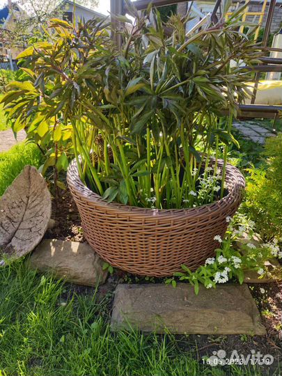 Украшение для клумбы