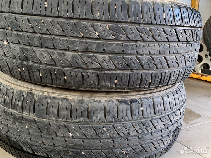 Kumho Crugen Premium KL33 225/65 R17 102V