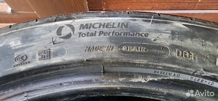 Michelin Pilot Sport 4 S 255/40 R20 и 285/35 R20 101Y