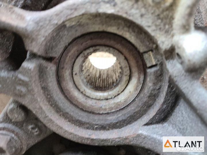 Ступица передняя левая mazda demio