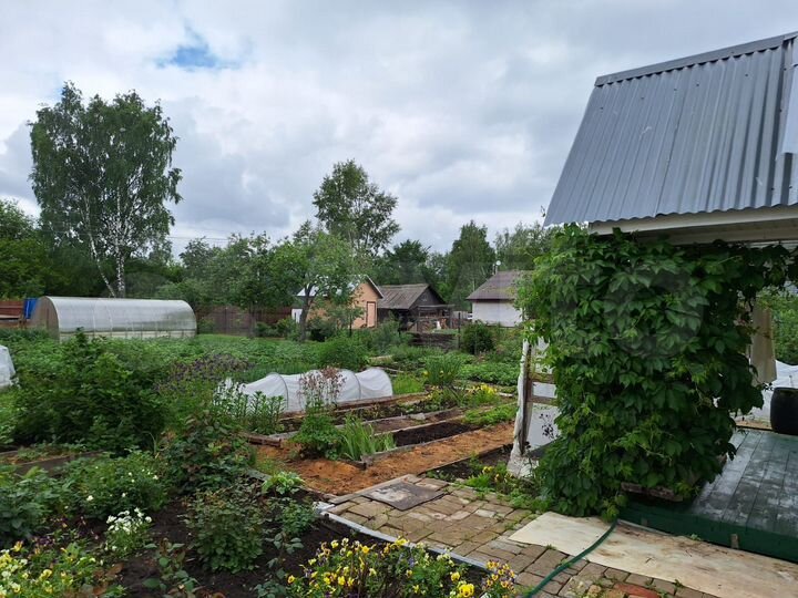 Дом 61 м² на участке 7 сот.