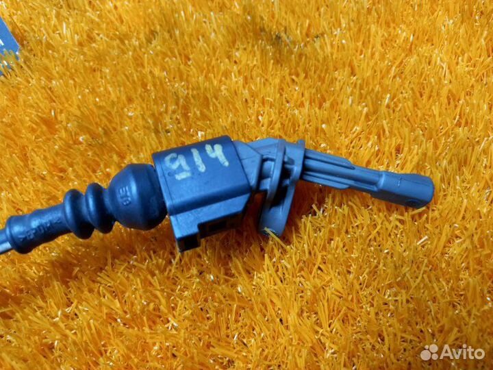 Датчик abs задний правый Volkswagen Passat B7 caxa