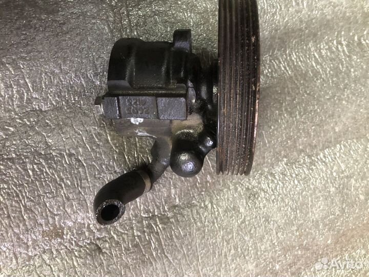 Насос гидроусилителя Citroen Peugeot