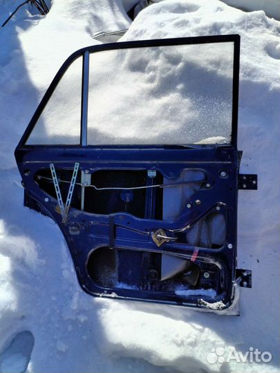 Дверь ваз 2106