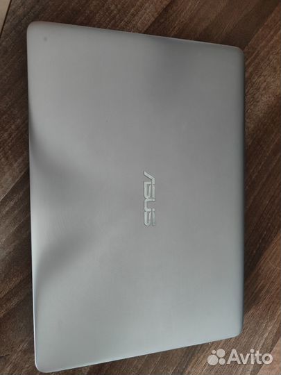 Ноутбук Asus ZenBook 13