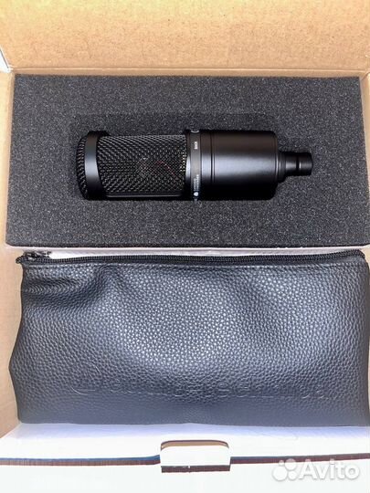 Микрофон Audio-Technica 2020