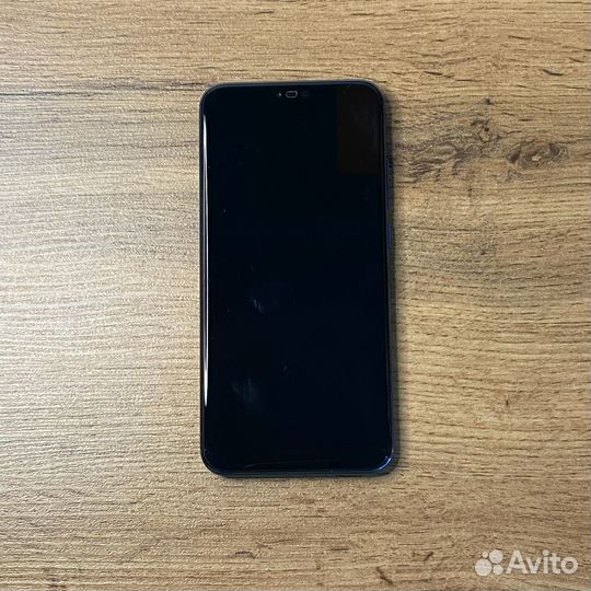 HONOR 10, 4/64 ГБ