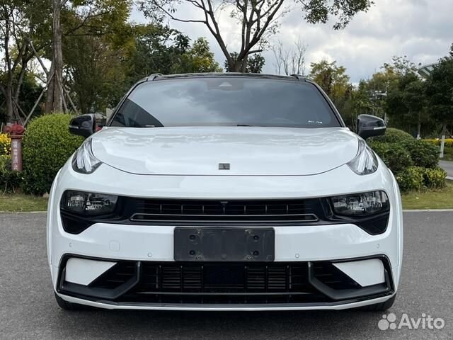 Lynk & Co 02 2.0 AT, 2022, 27 000 км