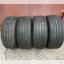 Michelin Pilot Sport 5 255/45 R19 104Y