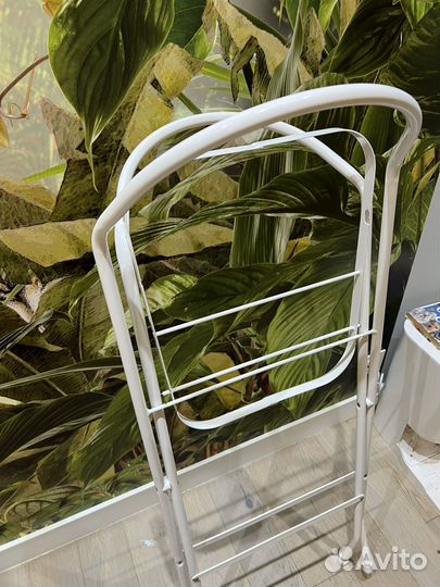 Ванночка для купания Beaba с подставкой