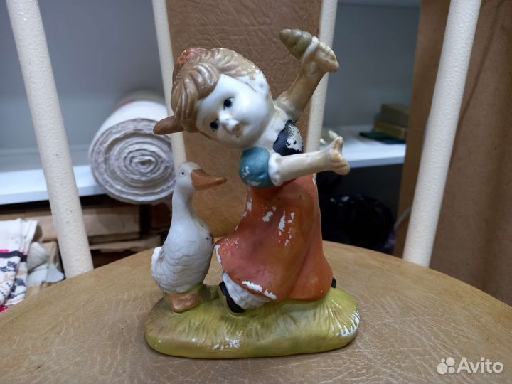 Статуэтка Девочка с мороженым Германия
