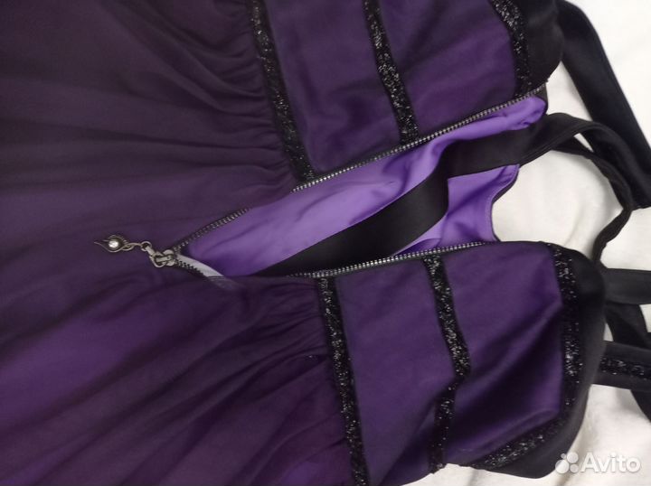 Платье нарядное