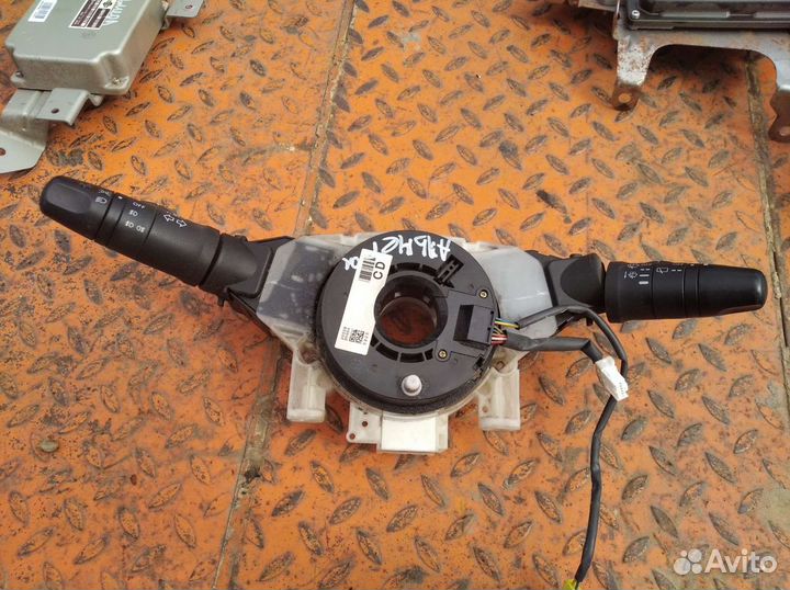 Подрулевой переключатель Nissan Almera N16