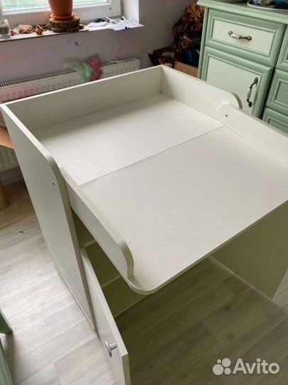 Отдам пеленальный стол