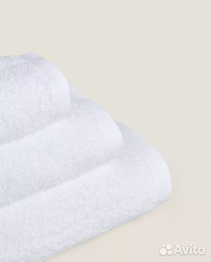 Полотенце белого цвета Zara home