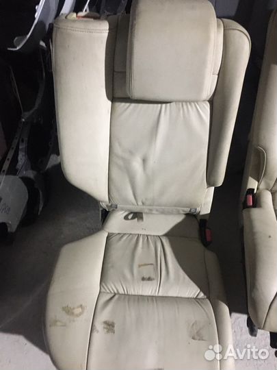 Сиденья задние Rang Rover (2290)