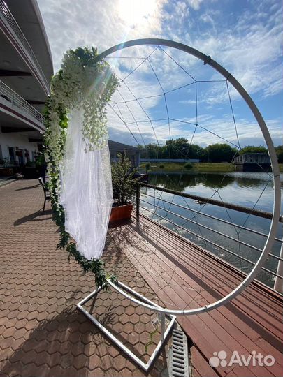 Свадебная арка с плетением