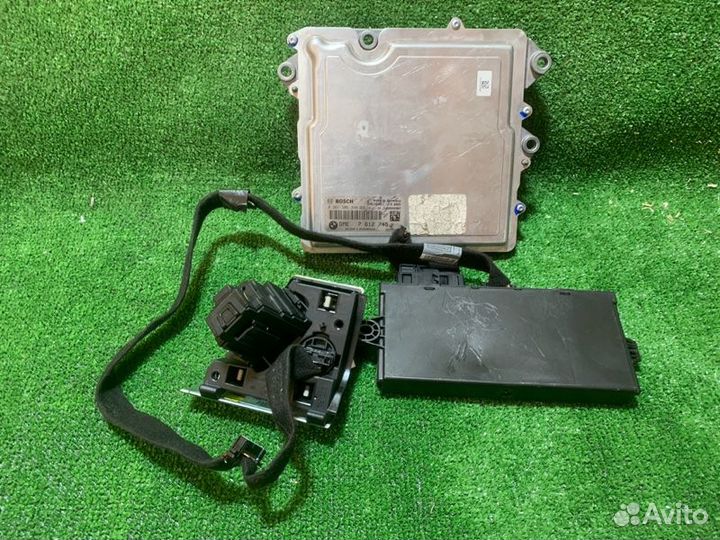Блок управления двигателем Bmw X5 E70 N55B30 2010