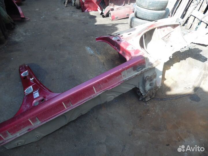 Четверть правая передняя Рено Логан Сандеро 1