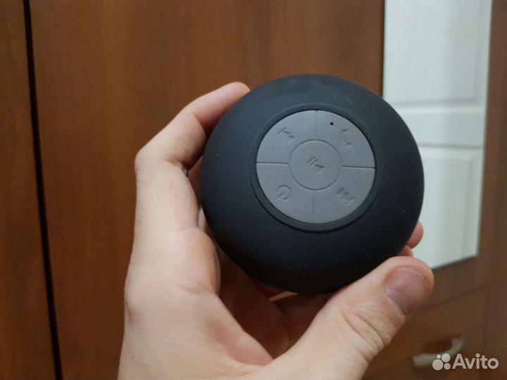 Блютуз колонка мини (с липучкой)