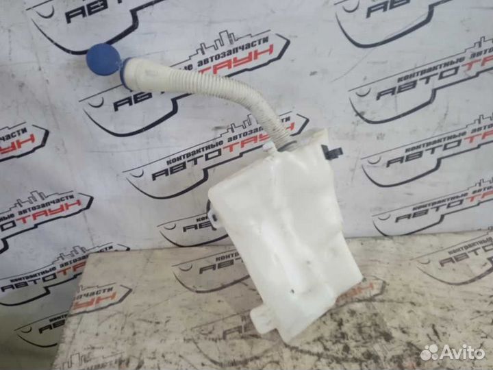 Бачок омывателя citroen C4 C4 picasso DS4 DS5 3D B7 K N 6431Q3