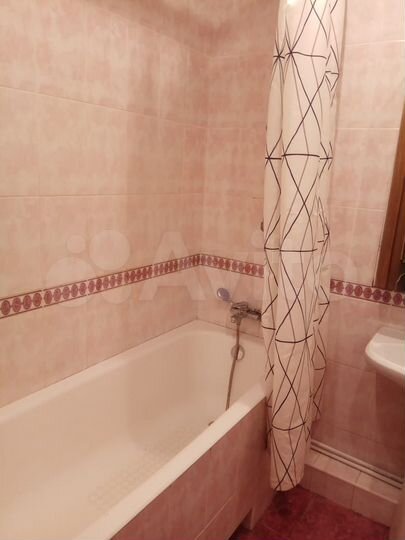 Комната 15 м² в 2-к., 7/17 эт.